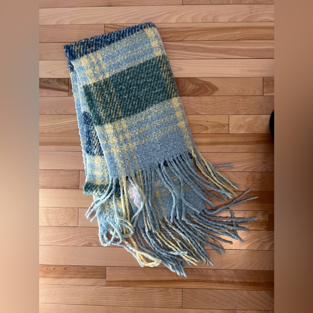 Free People Scarf